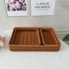 Cesta de Almacenamiento Tejida de Mimbre Sintético al por Mayor Hotel Casa de Huéspedes Cesta de Almacenamiento para Artículos de Tocador Caja de Almacenamiento de Cosméticos de Escritorio Bandeja