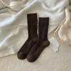 Calcetines de Lana Otoño e Invierno para Mujer, Estilo Japonés, Calcetines Retro Simples de Color Sólido de Media Pantorrilla, Calcetines Grises Gruesos Calientes Arrugados para Mujer