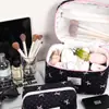 Bolsa de Maquillaje Acolchada Negra de Lunares Transfronteriza con Lazo, Gran Capacidad, Tacto de Alta Gama, Bolsa de Almacenamiento de Artículos de Tocador para Mujer