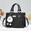 Bolso de Mujer Estilo Nuevo Otoño Invierno Textura Tejida Versátil Elegante Moderno Lujo Ligero Bolso de Hombro Bolso Cruzado Bolso de Mano Mujer