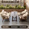 Sofá de Madeira Maciça, Conjunto de Mesa e Cadeiras para Café, Bar Estilo Vintage, Loja de Chá com Leite, Cabine para Pousada, Área de Descanso, Uso Comercial para Reuniões