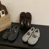 Sapatos Mary Jane Quentes de Lã com Forro de Fleece e Solado Grosso com Velcro para Mulheres 2025 Outono e Inverno Novos Sapatos Peludos Retrô Sapatos Birkenstock