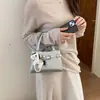 Bolsa Pequena de Ombro de Luxo para Mulheres 2026 Nova de Verão Versátil Bolsa Transversal Fashionável Super Popular Bolsa de Mão Pequena Quadrada