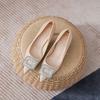 Zapatos de tacón alto talla grande 9833-5 para mujer punta fina 2024 nuevo temperamento blanco zapatos de primavera otoño verano tacón fino no cansan los pies