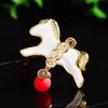 Broche Luxuoso de Pônei com Pérola Vermelha e Madrepérola, Novo Presente Festivo Estilo Chinês, Acessório de Broche para Casaco e Jaqueta