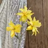 Buquê amarelo multi-cabeça longo ramo rosa peônia hortênsia amarelo claro casamento estrada de casamento fundo de chumbo flor falsa flor de seda