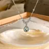 Collar Colgante de Zirconio Azul Lágrimas de Sirena Forma de Gota de Agua para Mujer Cadena para Clavícula Accesorios de Collar de Estilo Nicho de Lujo Ligero