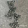 Horquilla de aleación hueca con forma de mariposa de diamante engrosada tridimensional hecha a mano DIY con diseño periférico de tiro Gumei estilo japonés