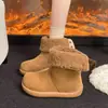 Estufa Pequeña Cálida de Invierno 2026 Nueva Cabeza de Mango Estilo Coreano Botas de Algodón de Caña Alta con Borrego Uso Bidireccional Botas de Nieve Zapatos Clásicos Birkenstock