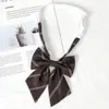 Pajarita de Plumas Femenina Uniforme Jk Color Sólido Estilo Academia Camisa Accesorios de Uniforme Escolar Traje de Marinero Decoración de Lazo Accesorio de Moda