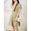 Muito elegante~ Vestido elegante de fibra de triacetato para mulheres, novo vestido de verão 2026 de manga curta e comprimento médio