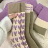 Meias grossas de outono e inverno para mulheres, até o meio da panturrilha, meias de terry lisas extra grossas, meias de pelúcia anti-frio em forma de coração para o meio da panturrilha