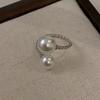 Anillo de metal corrugado abierto con perlas grandes y pequeñas estilo retro francés personalidad simple moda versátil ni ni ni anillo del mismo estilo