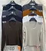 Camiseta de Manga Larga con Cuello en V Estilo Otoño 2026 para Mujer, Top Versátil Adelgazante como Capa Base, Nuevo Top Casual con Temperamento