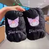 Mangas Infantiles Oficialmente Autorizadas por Sanrio para Calidez Invernal y Protección contra la Suciedad, Mangas Bordadas de Dibujos Animados para Bebé