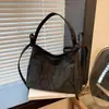 Bolsa de Axila Casual Popular Nova Outono e Inverno com Laço Estilo Ballet Bolsa Tote de Grande Capacidade Bolsa de Ombro Bordada com Letras