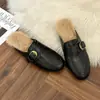 Zapatillas de Cachemir Estilo Perezoso Retro para Mujer 2026 Otoño/Invierno Nuevas Mules de Suela Gruesa Zapatos Perezosos para Exteriores
