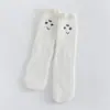 Pantufas Femininas, Meias de Dormir de Pelúcia, Meias de Veludo Coral, Meias de Dormir Domésticas Femininas que Não Soltam Fiapos, Meias Quentes para Chão de Cano Médio