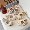 Diadema de encaje con lazo estilo hada para niñas Sandalias Verano 2026 Nuevos Zapatos de Playa Princesa para Bebé Huecos Suela Suave