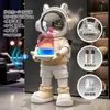 Altavoz de Karaoke Figura de Astronauta Decoración Grande de Pie para Sala de Estar, Mueble de TV o Junto al Sofá, Regalo de Lujo Ligero