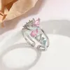 Colección de Anillos de Latón Plateado con Circonita de Moda Más Vendidos, Anillos de Plata de Lujo Ligero Transfronterizos, Versátiles para el Uso Diario