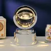 Bola de Cristal Transfronteiriça Base Giratória com Textura de Madeira Luminária Noturna Brilhante Lâmpada do Céu Estrelado 3D Decoração de Mesa Presente Criativo de Feriado