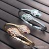Baojia Versión Alta CNC Seiko Plata Serpiente Diamante Fritillaria Pavo Real Verde Pulsera Moda Doble Serpiente Completa Diamante Mano