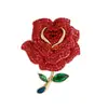Nova Broche Exquisito de Liga Resistente com Strass Flor Rosa, Broche Pin Versátil e Elegante para Acessório de Roupa Feminina