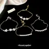 Pulsera de Flor de Zirconia y Perla de Estilo Francés de Lujo, Lujo Ligero, Gama Alta, Nicho, Pulsera Elegante, Accesorio de Mano Versátil para el Día a Día para Mujeres