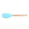 Juego de utensilios de cocina con mango de madera de silicona, pinza para alimentos, recipiente para huevos, abridor de botellas, espátula para el hogar, cuchara de cocina, pala