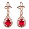 Pendientes de turmalina roja con trébol de cuatro hojas de 2 quilates, chapados en oro de 18 quilates, con lazo de diamantes rojos y gemas.