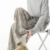 Calça xadrez de veludo cotelê estilo retrô americano para homens, marca da moda, corte solto, calça de moletom esportiva com caimento, calça longa casual de perna larga para o outono