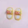 Resina Desenho Animado Mini Chinelos Artificiais Acessórios de Cabelo DIY Faixa de Cabeça Presilha Bico de Pato Ímã de Geladeira Cola de Creme Pequenos Acessórios de Joia