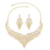 Set de joyería de aleación vintage de diamantes completos europeo y americano, juego de dos piezas de collar y pendientes para banquetes, fiestas, novias y vestidos de novia