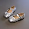 Zapatos Mary Jane dulces y bonitos de estilo francés para niñas, nueva colección primavera/otoño 2026, con encaje y un lazo, zapatos pequeños de piel, planos estilo princesa