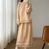 Novo Conjunto de Duas Peças Feminino de Lã Pura Jacquard Vazado Gola Redonda Espesso para Outono/Inverno 2026