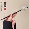 Novo grampo de cabelo de madeira retrô estilo chinês, nicho e simples, acessório de cabelo versátil com borlas da moda e design elegante