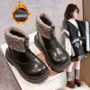 Botas de Neve para Meninas Inverno Novo Calçados de Algodão Infantil Botas com Pelúcia Calçados de Menina Botas Curtas Impermeáveis Calçados de Couro para Meninas