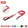 Direto do fabricante, modelo básico de coleira para animais de estimação de qualidade para exportação com alça trançada, disponível em preto, vermelho e azul, coleira portátil para cães