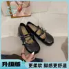 Zapatos Mary Jane retro con estampado de leopardo estilo francés para mujer, zapatos de ballet poco profundos de punta redonda con doble hebilla para otoño de 2026, zapatos de vestir elegantes