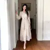 Saia longa de qualidade estilo francês, emagrecedora, vestido de renda de manga longa com cinto, gaze fina cor de damasco