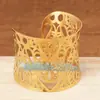 Pulsera abierta de acero inoxidable y acero de titanio, joyería popular europea y americana, con cuentas, se puede usar sola