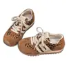 Zapatillas de entrenamiento alemanas de estilo retro con estampado de leopardo y cordones para mujer, nueva colección primavera/otoño 2026, de suela gruesa, que aumentan la altura, zapatillas casual versátiles