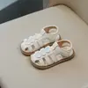 Sandálias infantis Baotou de sola macia 2025 novo verão moda coreana sandálias de princesa sapatos de bebê para crianças sandálias