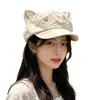 Sombrero Octagonal Delgado con Orejas de Gato y Forma de Nube para Mujer, Estilo Japonés, Suave y Versátil, Adelgazante, Boina Sombrero con Protección Solar para Salidas