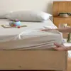 Sábana de cama de gasa de doble capa 100% algodón para maternidad e infantil Clase A, funda de edredón floral de algodón puro de una pieza, sábana bajera, funda de almohada, juego de tres piezas para una persona