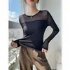 Top base de manga larga de malla negra con cuello semitortuga para mujer, nueva colección de otoño 2026, adecuado para usar en capas o solo, con un look sofisticado