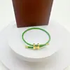 Fivela em Forma de I Dourada Rígida 3D Galvanizada a Cobre com Corda de Aço Pulseira de Mão Ajustável à Prova d'Água e Suor Pronta para Venda