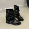 Botas de tornozelo marrons estilo Melard, retrô, com salto grosso para mulheres, nova coleção outono 2026, projetadas para fazer figuras baixinhas parecerem mais magras, com bico fino e estilo de bota de cavaleiro.