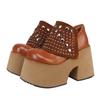 Zapatos Altos para Personas Bajas 2025 Estilo Nuevo Piel de Vaca de Primera Capa Botas Color Nude Remaches Resistentes de Moda Suela Gruesa de 10 cm Zapatos de Guangzhou